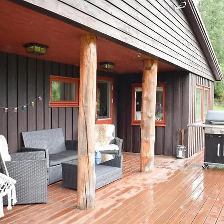 3 Bedroom Stunning In *