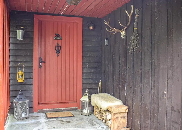 3 Bedroom Stunning In * Vossestrand