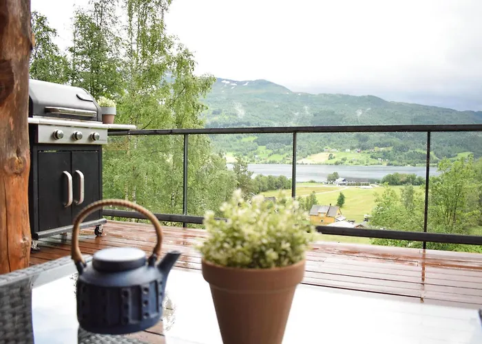 Feriehus 3 Bedroom Stunning In