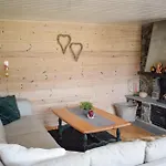 3 Bedroom Stunning In Feriehus