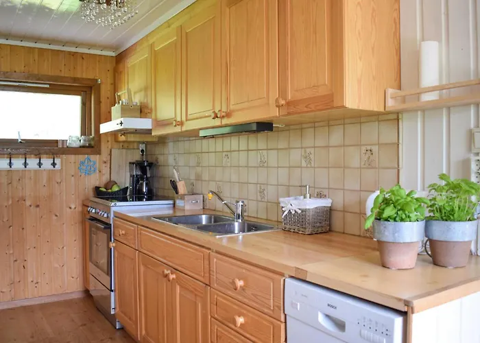 3 Bedroom Stunning In * Vossestrand